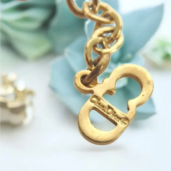 DIOR Signature Logo Heart Pendant Necklace 😍❤️ - Picture 5 of 10